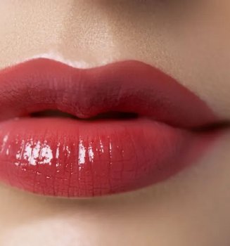 10 Lipstik Glossy