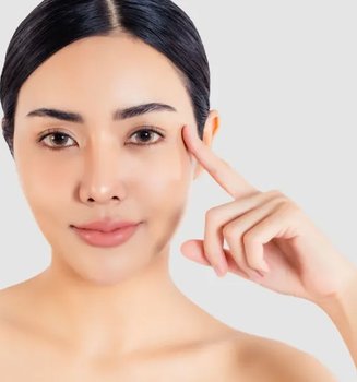 L'Oréal Paris Infaillible 24H Fresh Wear Cushion Foundation adalah cushion anti-oksidasi yang tahan 24 jam