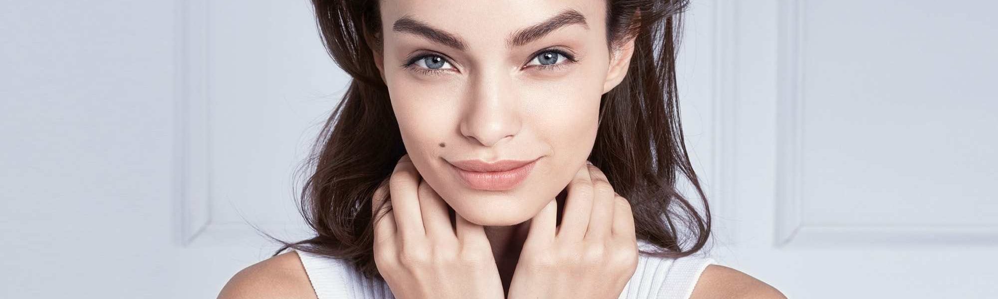 19 BIBIR KERING KARENA PAKAI LIPSTIK KETAHUI PENYEBAB DAN CARA MUDAH MENGATASINYA Min