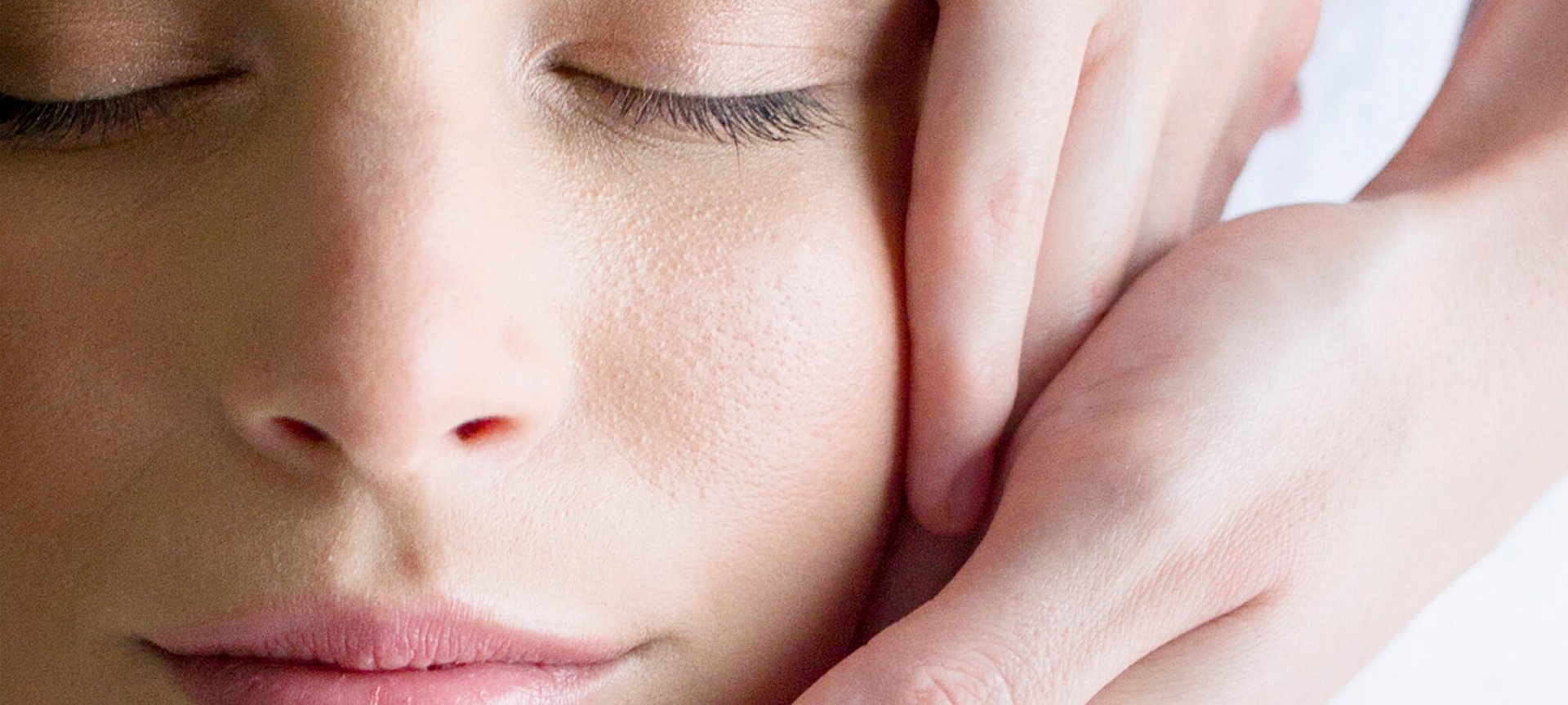 Selain Es Batu Ini 12 Cara Mengecilkan Kantung Mata Yang Bisa Dicoba