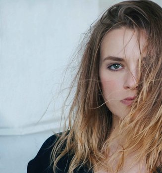Tips Menggunakan Masker Rambut Untuk Rambut Kering Dan Mengembang