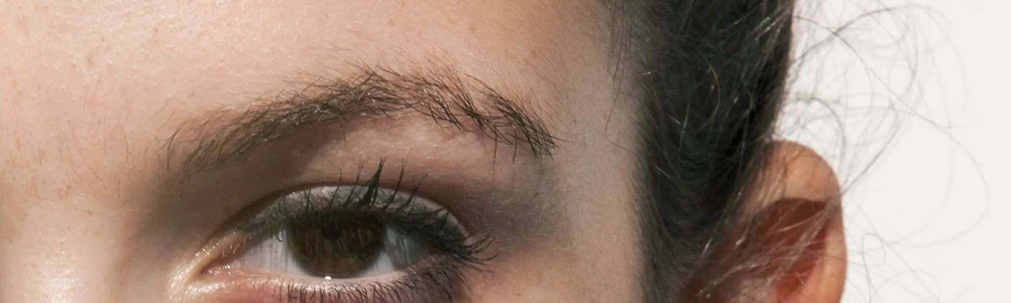 Cara Menghilangkan Kantung Mata Hitam Dengan Skincare