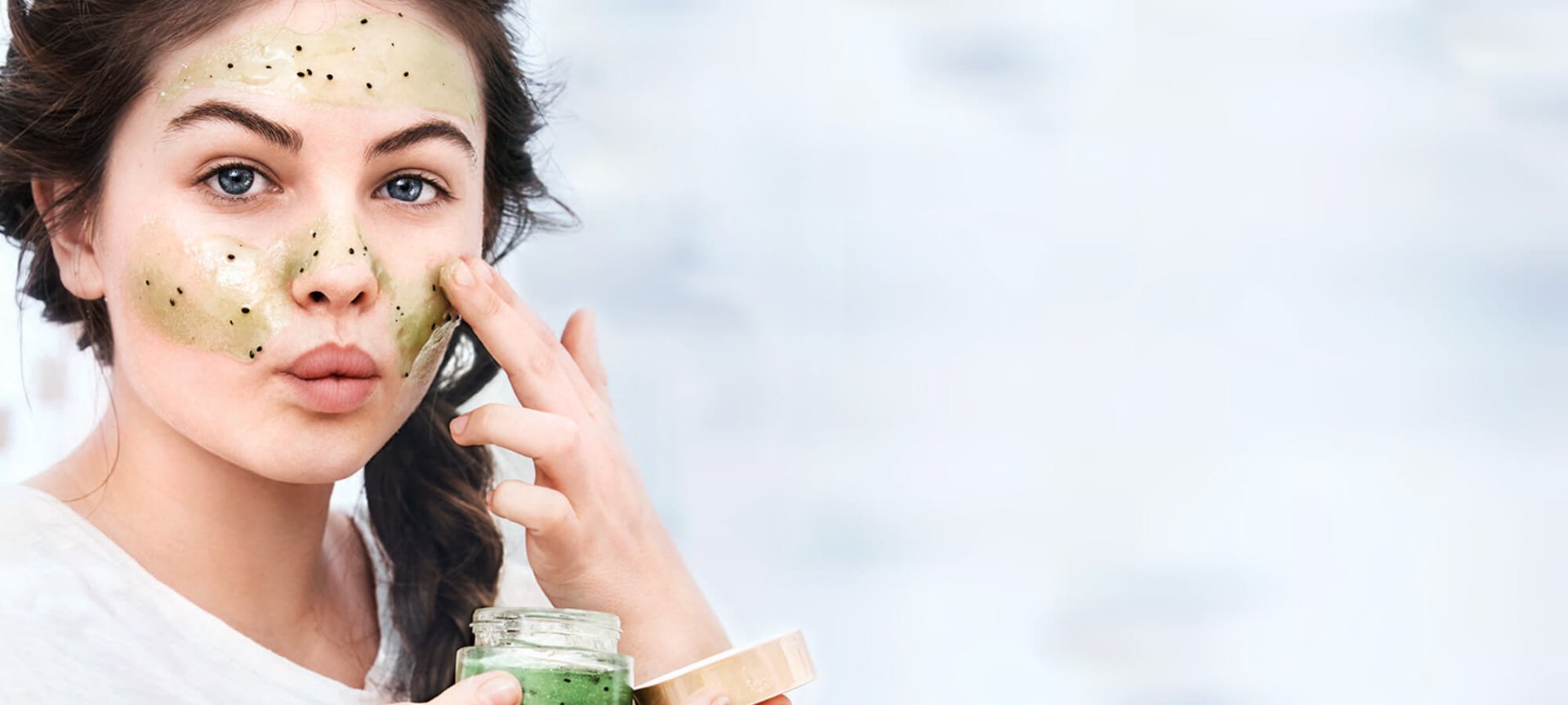 5 Cara Menghilangkan Bekas Jerawat (Bopeng)