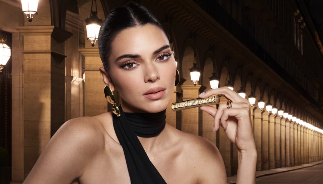 HOW TO FIND THE MASCARA